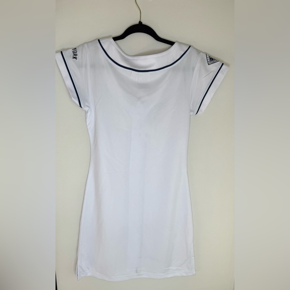 Cooperstown Yankees “ball girl” dress • Women’s medium - Picture 6 of 9